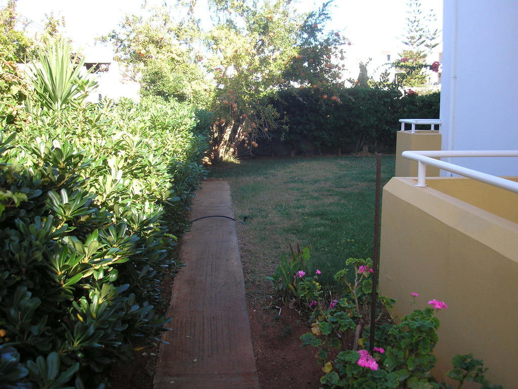 Dimitra Apartments Gouves Bagian luar foto